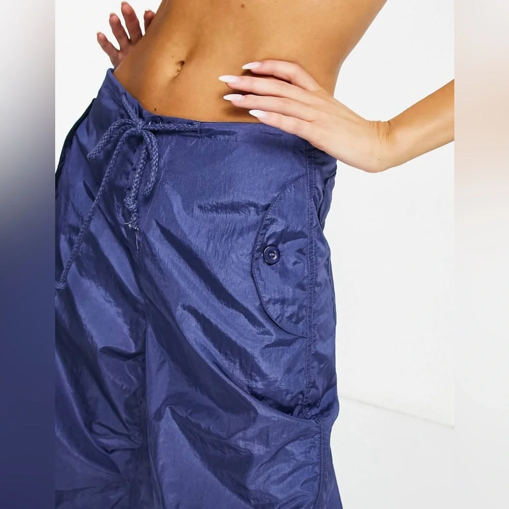 Edikted low rise wide leg rave‎ festival parachute pants in navy size XS/S